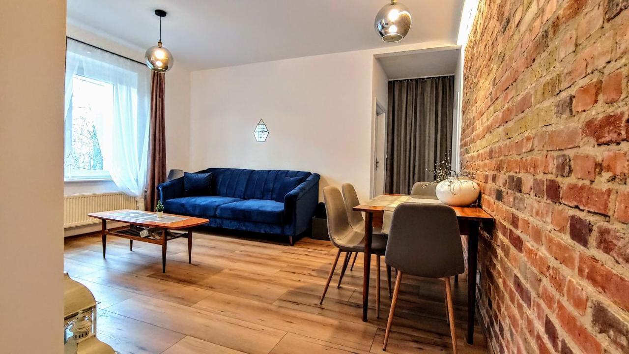 Apartament Chopin Gliwiceアパートメント エクステリア 写真
